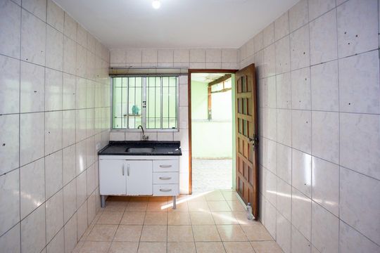 Cozinha de casa para alugar com 2 quartos, 60m² em Campanário, Diadema