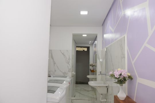 Lavanderia de kitnet/studio para alugar com 1 quarto, 25m² em Jardim Irapiranga, Embu das Artes