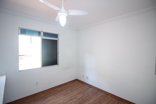 Quarto 2 de casa de condomínio à venda com 2 quartos, 110m² em Arvoredo Ii, Contagem