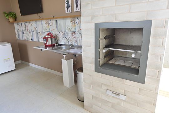Apartamento à venda com 3 quartos, 68m² em Fazenda Crimeia Caveiras, Goiânia