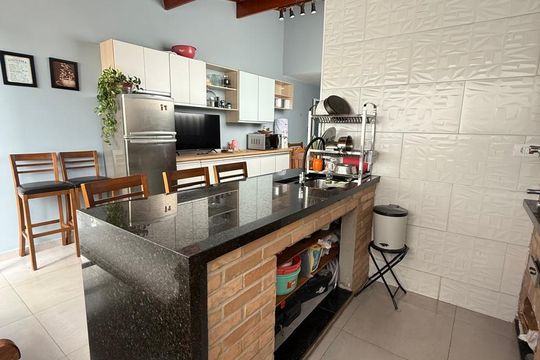 Sala de apartamento à venda com 2 quartos, 100m² em Vila Vilma, Santo André