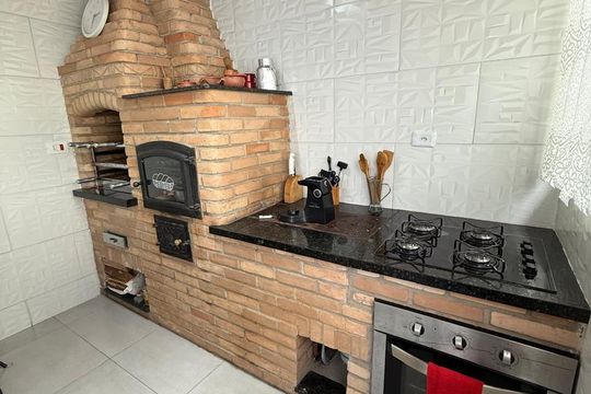 Cozinha de apartamento à venda com 2 quartos, 100m² em Vila Vilma, Santo André