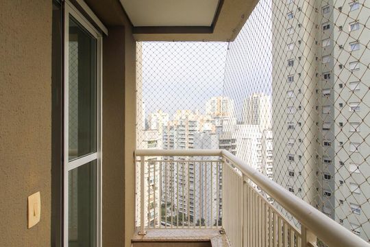 Varanda de serviço  de apartamento à venda com 5 quartos, 223m² em Vila Morumbi, São Paulo