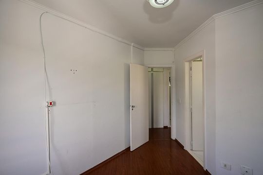 Suíte de apartamento à venda com 3 quartos, 80m² em Jardim Vazani, São Paulo