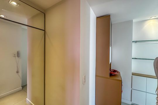 Apartamento para alugar com 2 quartos, 122m² em Laranjeiras, Rio de Janeiro