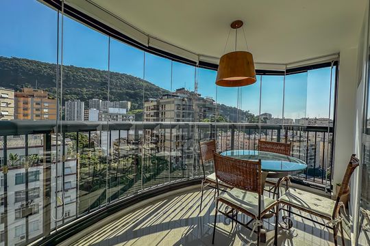 Apartamento para alugar com 2 quartos, 122m² em Laranjeiras, Rio de Janeiro