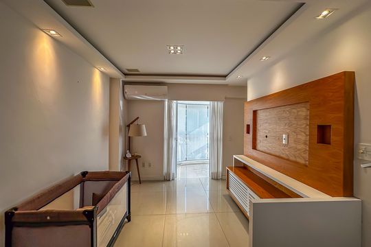 Apartamento para alugar com 2 quartos, 122m² em Laranjeiras, Rio de Janeiro