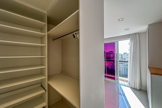 Apartamento para alugar com 2 quartos, 122m² em Laranjeiras, Rio de Janeiro