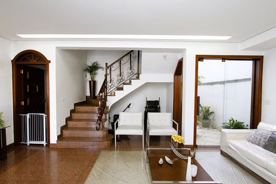 Sala de casa à venda com 4 quartos, 370m² em Planalto, Belo Horizonte