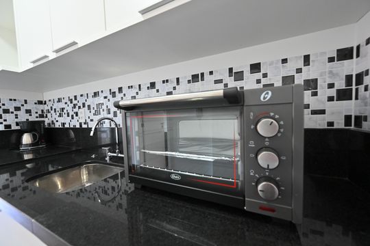 Cozinha de kitnet/studio à venda com 1 quarto, 27m² em Mirandópolis, São Paulo