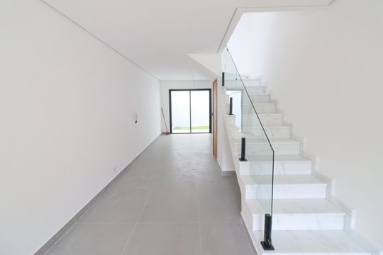 Sala de casa à venda com 3 quartos, 141m² em Bela Vista, Osasco