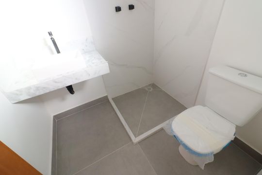 Banheiro da Suíte 1 de casa à venda com 3 quartos, 141m² em Bela Vista, Osasco