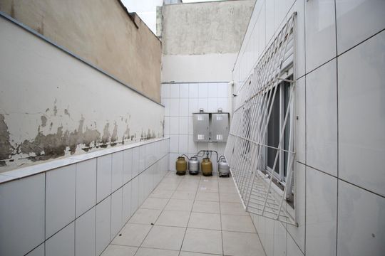 Área de Serviço de casa à venda com 3 quartos, 492m² em Vila Jardim, Porto Alegre