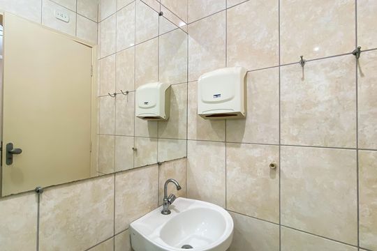 Banheiro de casa para alugar com 1 quarto, 38m² em Jardim Belem, São Paulo