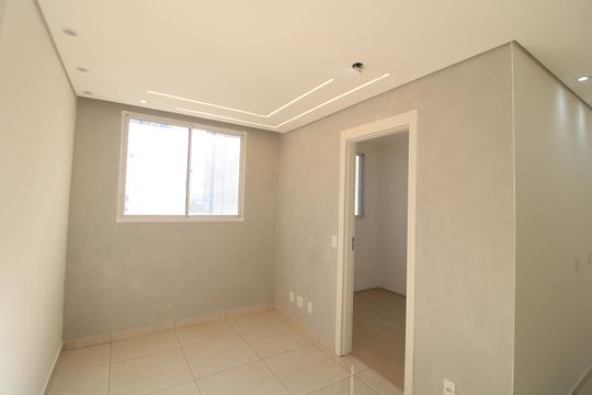 Sala de apartamento para alugar com 2 quartos, 35m² em Usina Piratininga, São Paulo