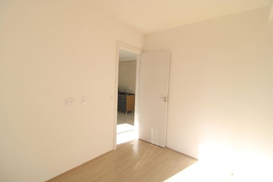 Quarto 1 de apartamento para alugar com 2 quartos, 35m² em Usina Piratininga, São Paulo