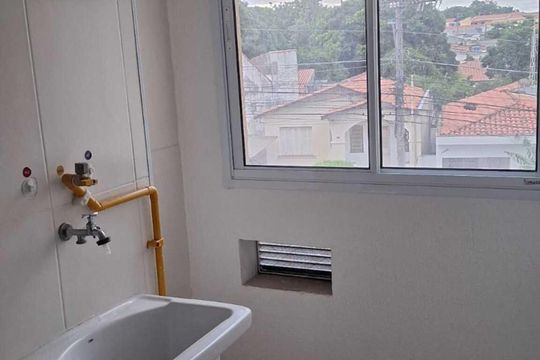Área de serviço de apartamento para alugar com 2 quartos, 45m² em Jardim Santa Rosália, Sorocaba
