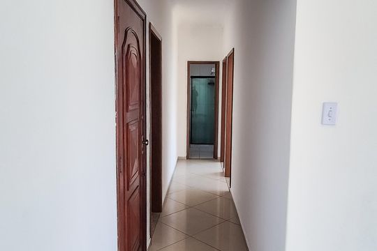 Corredor  de apartamento à venda com 2 quartos, 74m² em Vista Alegre, Rio de Janeiro