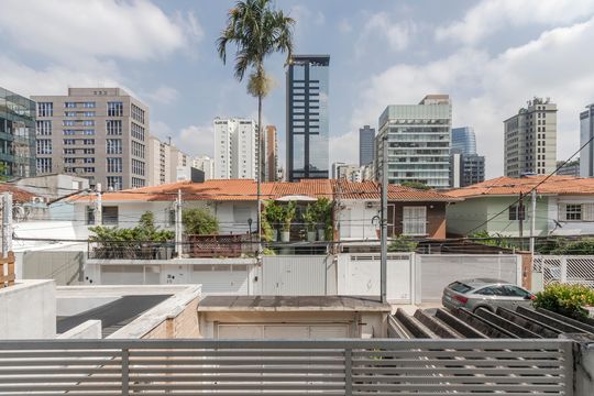 Vista da Varanda da Suíte 1 de casa de condomínio à venda com 2 quartos, 115m² em Vila Olímpia, São Paulo
