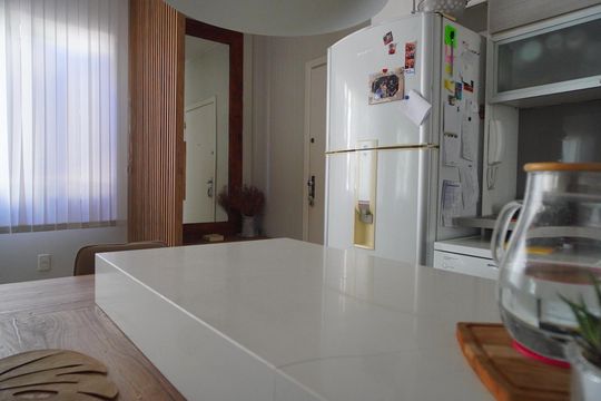Sala de apartamento para alugar com 2 quartos, 79m² em Independência, Porto Alegre