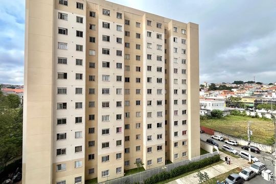 Vista da Suíte de apartamento à venda com 1 quarto, 32m² em Jardim Itacolomi, São Paulo