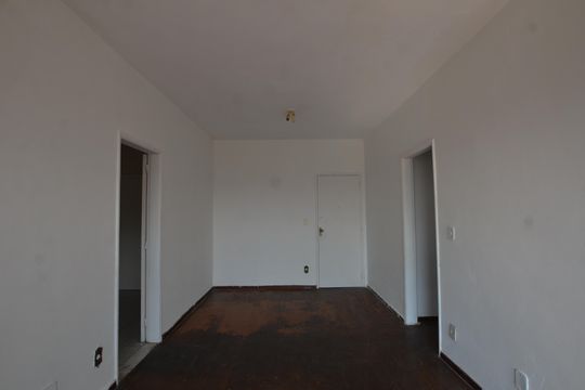 Sala de apartamento à venda com 2 quartos, 81m² em Praça Seca, Rio de Janeiro