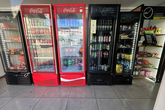 Área comum de apartamento para alugar com 2 quartos, 55m² em Anchieta, Nilópolis