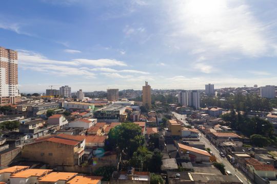 Vista de apartamento para alugar com 2 quartos, 48m² em Vila Carmosina, São Paulo