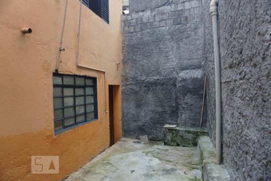 Casa para alugar com 3 quartos, 242m² em Vila Rio Branco, São Paulo