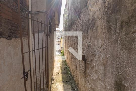 Casa para alugar com 3 quartos, 242m² em Vila Rio Branco, São Paulo