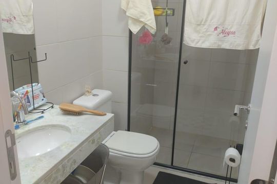 Banheiro de apartamento à venda com 2 quartos, 67m² em Vila Emir, São Paulo