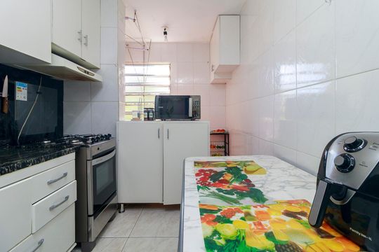 Cozinha de apartamento à venda com 3 quartos, 86m² em Jardim Capelinha, São Paulo