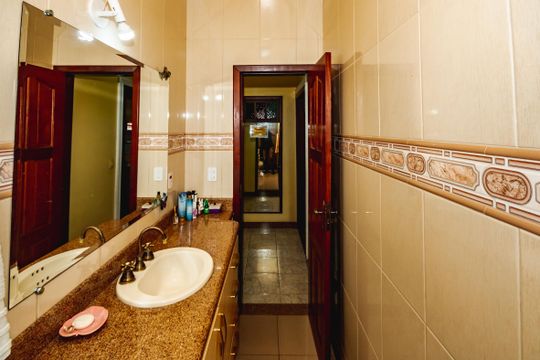 Casa para alugar com 5 quartos, 300m² em Minaslandia, Belo Horizonte