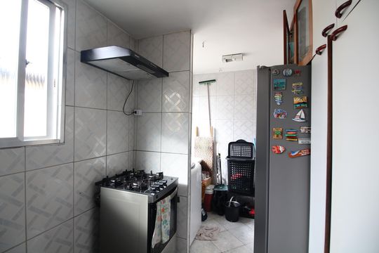 Cozinha de apartamento à venda com 2 quartos, 52m² em Taquara, Rio de Janeiro