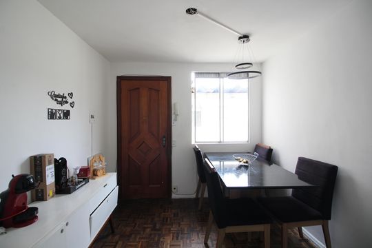 Sala de apartamento à venda com 2 quartos, 52m² em Taquara, Rio de Janeiro