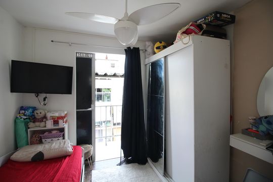 Quarto 1 de apartamento à venda com 2 quartos, 52m² em Taquara, Rio de Janeiro