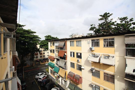 Quarto 1 - Vista de apartamento à venda com 2 quartos, 52m² em Taquara, Rio de Janeiro
