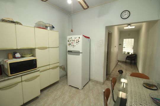 Cozinha de casa para alugar com 1 quarto, 168m² em Vila São José, São Paulo