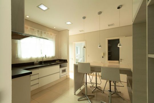 Cozinha de casa de condomínio para alugar com 4 quartos, 441m² em Parque Campolim, Sorocaba