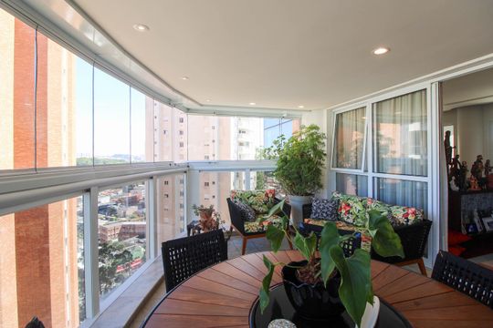 Varanda gourmet de apartamento à venda com 5 quartos, 244m² em Vila Suzana, São Paulo