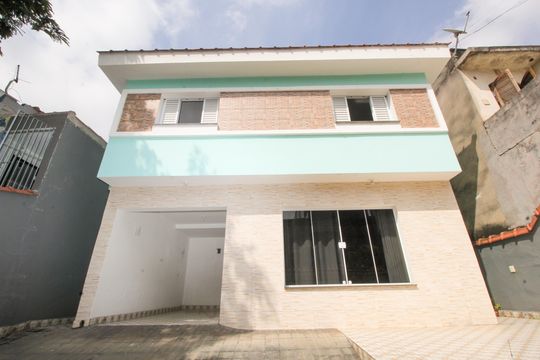 Fachada de casa para alugar com 4 quartos, 193m² em Vila Guaraciaba, Santo André