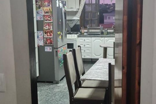 Cozinha de casa para alugar com 3 quartos, 206m² em Jardim Sao Luiz, São Paulo