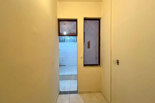 Quarto de Serviço de apartamento para alugar com 2 quartos, 2225m² em Ipanema, Rio de Janeiro
