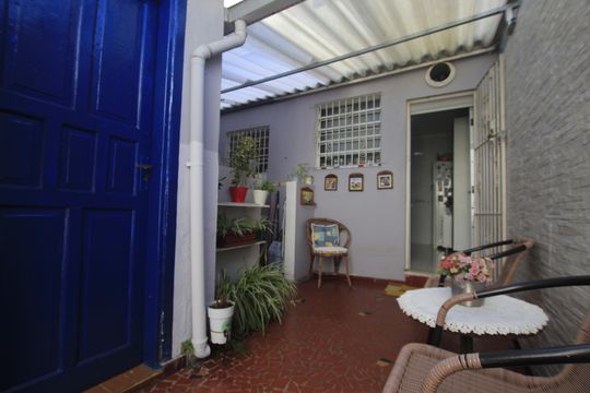 Casa à venda com 3 quartos, 87m² em Cambuci, São Paulo