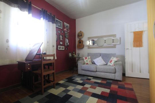 Casa à venda com 3 quartos, 87m² em Cambuci, São Paulo