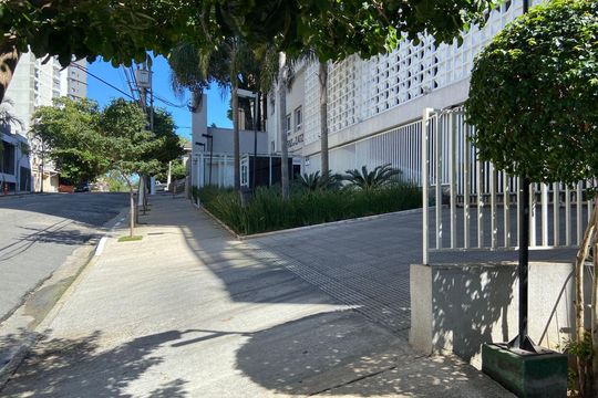 Fachada do Prédio de apartamento à venda com 2 quartos, 59m² em Vila Yara, Osasco