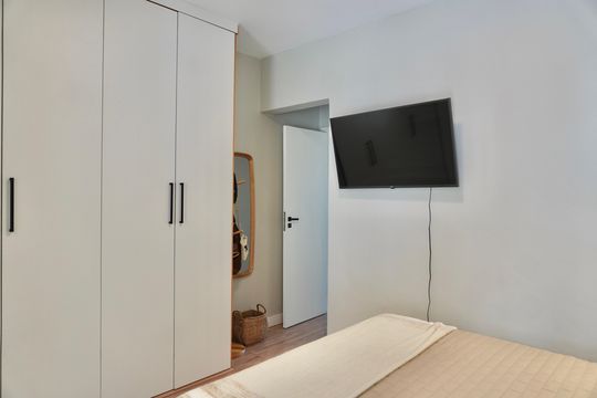 Suíte de apartamento à venda com 3 quartos, 95m² em Santo Antônio, Belo Horizonte