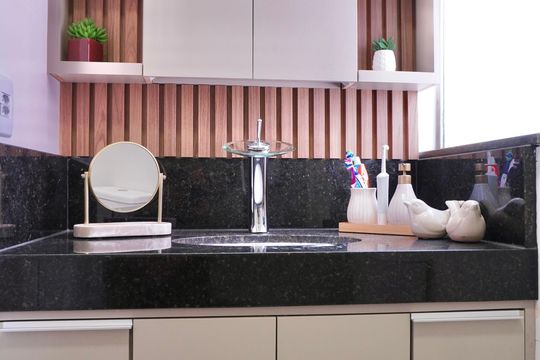 Banheiro da Suíte de apartamento à venda com 3 quartos, 95m² em Santo Antônio, Belo Horizonte