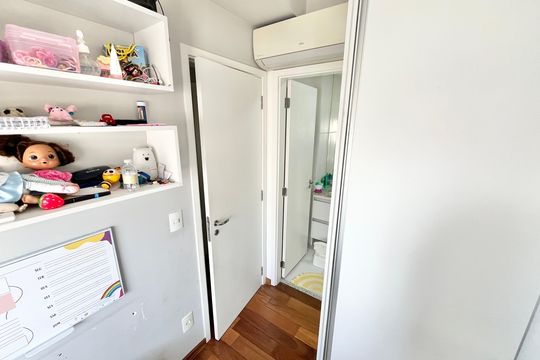 Quarto Suíte 1 de apartamento à venda com 2 quartos, 94m² em Santana, São Paulo