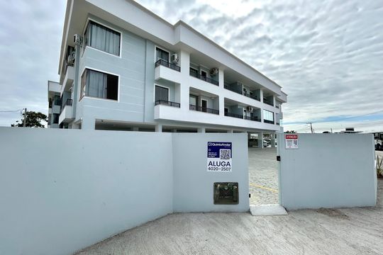 Fachada de apartamento para alugar com 1 quarto, 50m² em Ribeirão da Ilha, Florianópolis